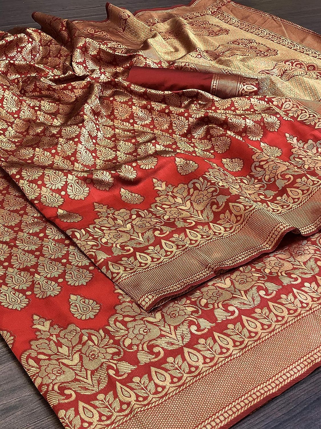 Yashika Women's Trendy Banarasi Kanjivaram Navy Color Art Silk Saree with Blouse Material